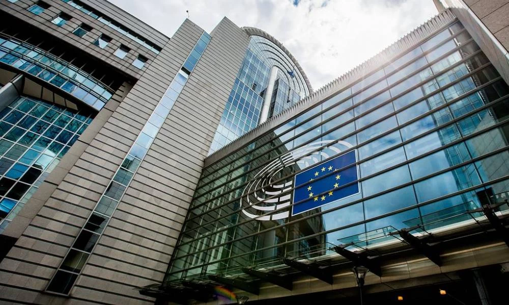 Το Ευρωπαϊκό Κοινοβούλιο εγκρίνει ψήφισμα καταπέλτη κατά της Ρωσίας!